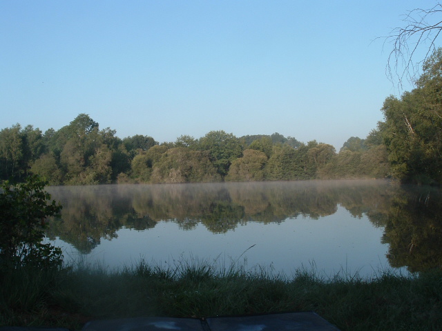 Oaklands Lake