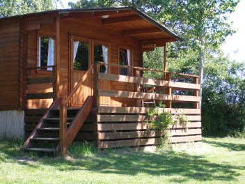 ALPINE CHALET ALPINE CHALET