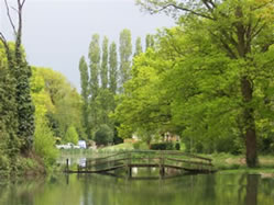 Hooked in France Hooked in France (les Montautiers)